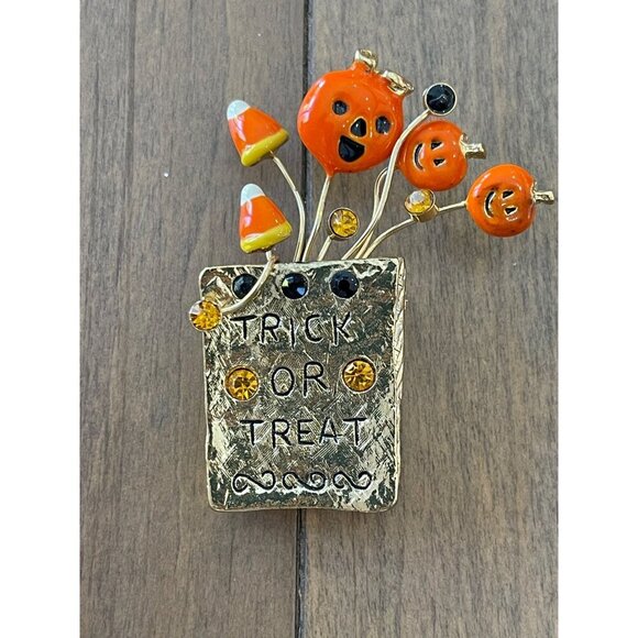Jewelry - Vintage Halloween Trick Or Treat Brooch With Pumpkin & Candy Corn Accents Gold